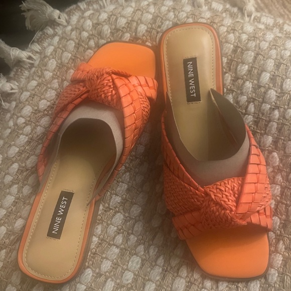Nine West Olson 3 Slide Sandals Women’s Size 6 *Bright Orange* NEW With Box - Picture 5 of 13